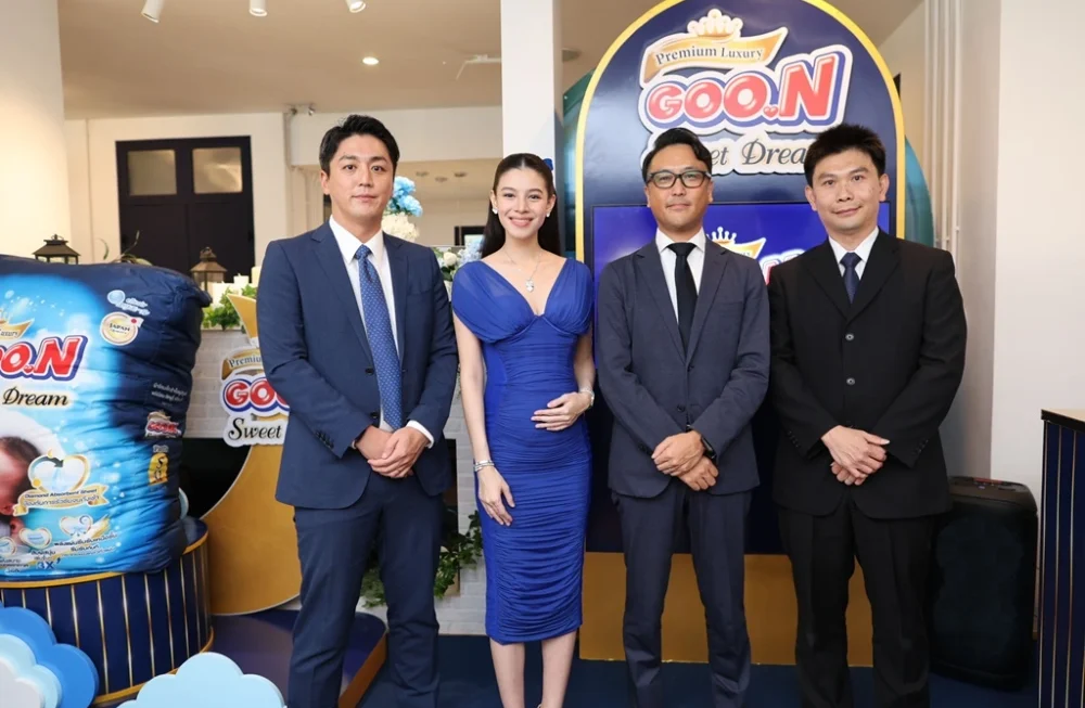 “กูนน์” เปิดเกมตลาดซุปเปอร์พรีเมียม ส่ง “ผ้าอ้อมกูนน์ สวีต ดรีม”ยกระดับคุณภาพการซึมซับเหนือระดับ นุ่มและคุณภาพดีที่สุดที่เคยมีมา ดึงพรีเซ็นเตอร์เสริมแบรนด์แกร่ง