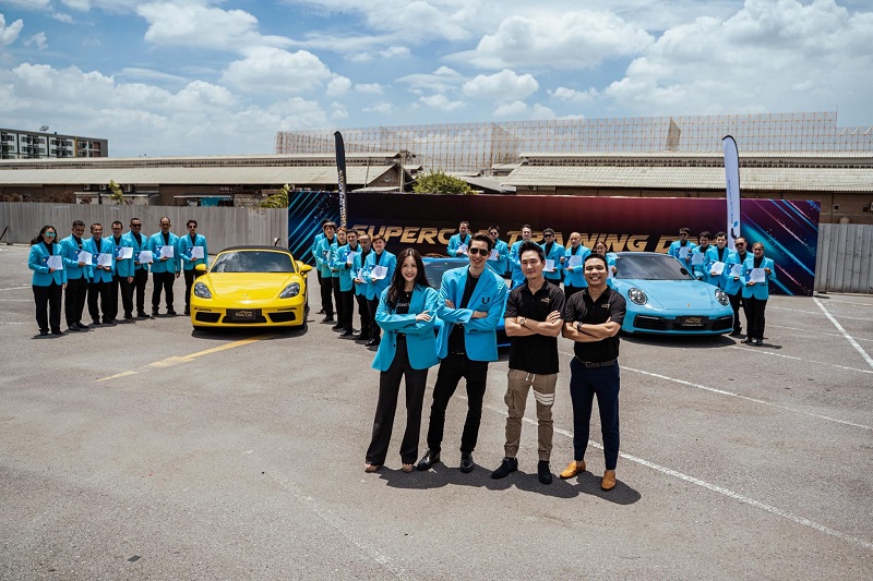 บริการจ้าง “คนขับรถส่วนตัว” รายวัน รายชั่วโมง เทรนด์ใหม่มาแรงของ ผู้บริหารยุคใหม่วัย 30+