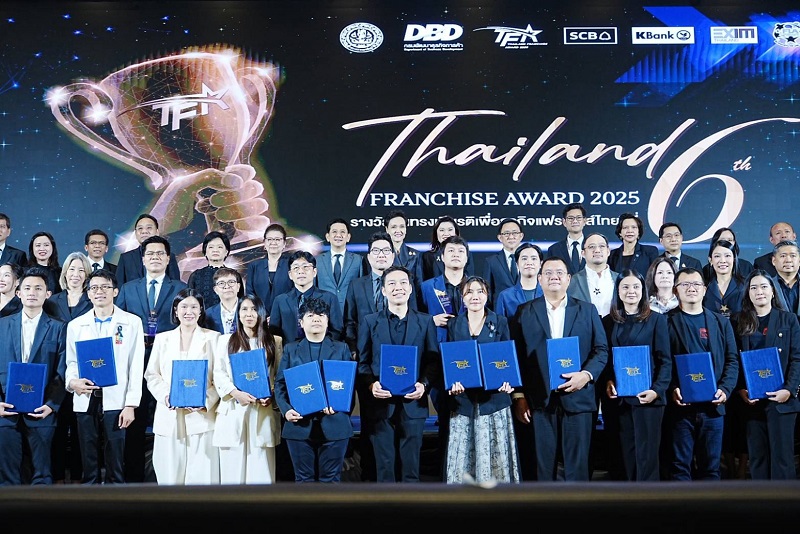 รัฐมนตรีว่าการกระทรวงพาณิชย์ มอบรางวัล Thailand Franchise Award 2025 ยกย่อง 10 สุดยอดแฟรนไชส์ไทย สร้างความเชื่อมั่นผู้บริโภคและนักลงทุน ยกระดับ SME ไทยขับเคลื่อนเศรษฐกิจฐานราก