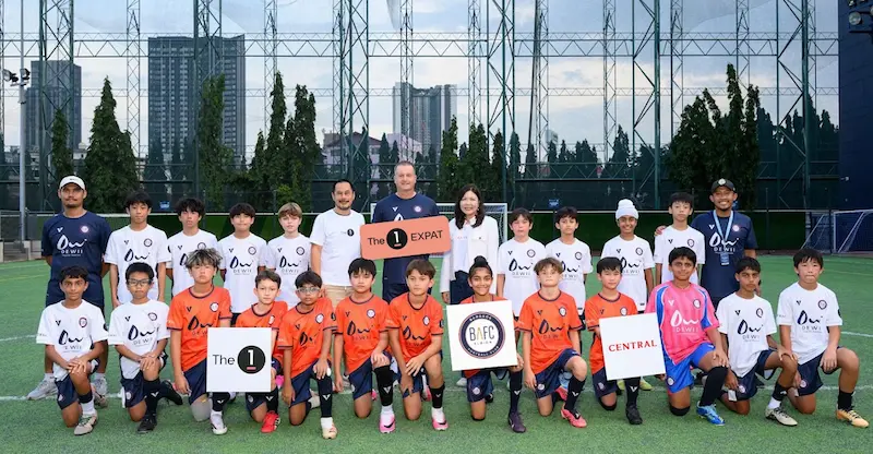 The 1 Central Group Partners with Central Department Store to officially sponsor Bangkok Albion FC, driving a vibrant sport community while offering exclusive privileges for The 1 Expat members on The 1 App.